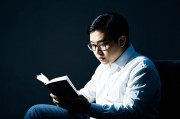 张雪峰建议学人工智能读研，为何深造是AI人才的最佳选择？