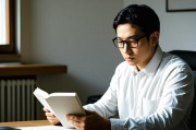 张雪峰建议学人工智能读研，为何深造成为AI人才的必经之路？